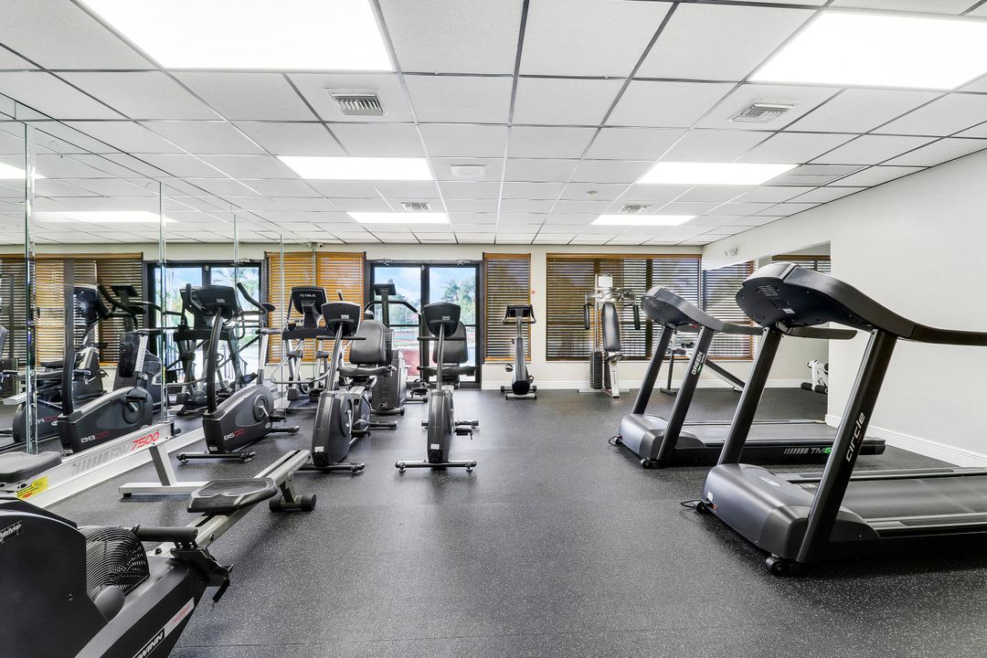 На продажу: $499,999 (3 спален, 2 ванн, 1808 Квадратных фут)