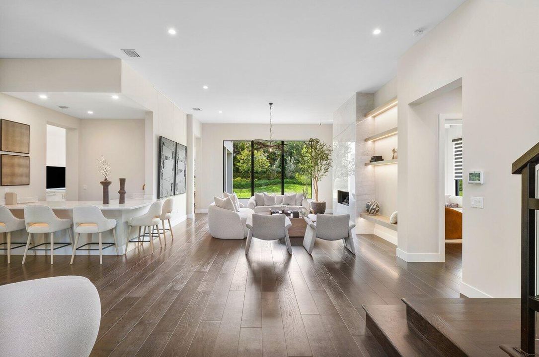 待售: $5,250,000 (6 贝兹, 7 浴室, 6175 平方英尺)