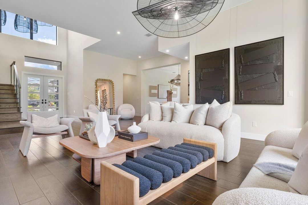 待售: $5,250,000 (6 贝兹, 7 浴室, 6175 平方英尺)