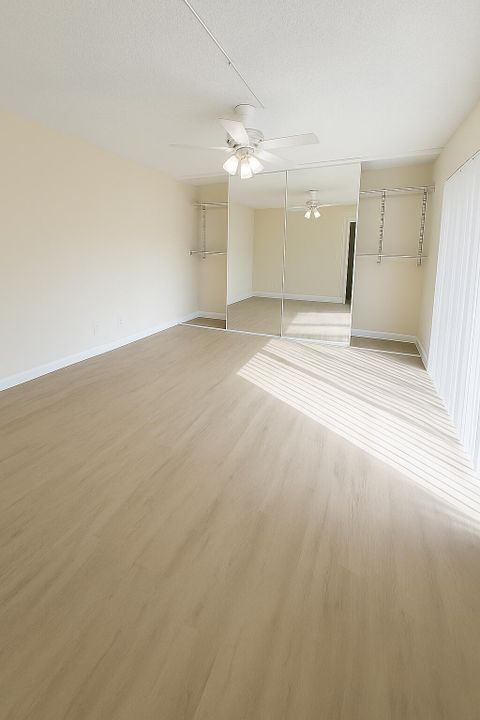 For Rent: $2,175 (2 beds, 2 baths, 1232 Square Feet)