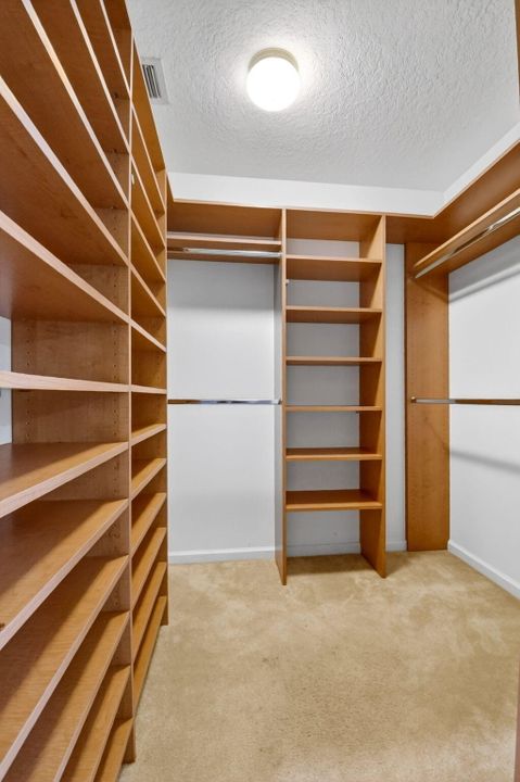 For Sale: $590,000 (3 beds, 2 baths, 2057 Square Feet)