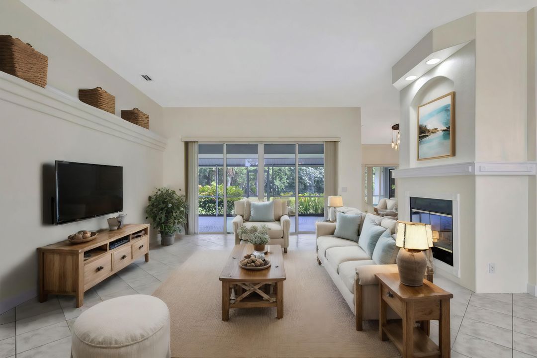 For Rent: $3,800 (3 beds, 2 baths, 2652 Square Feet)