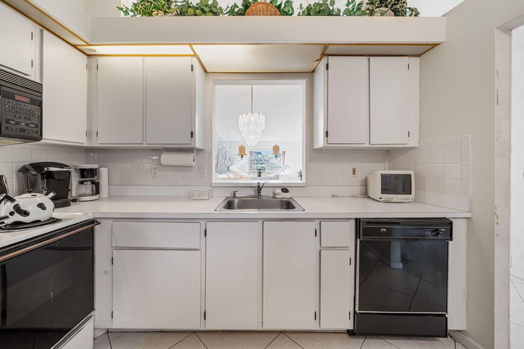 En Venta: $299,000 (2 camas, 2 baños, 1262 Pies cuadrados)