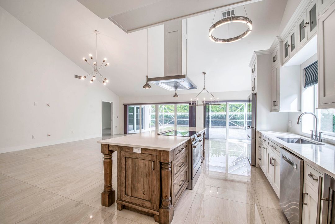 На продажу: $1,394,990 (3 спален, 2 ванн, 2089 Квадратных фут)