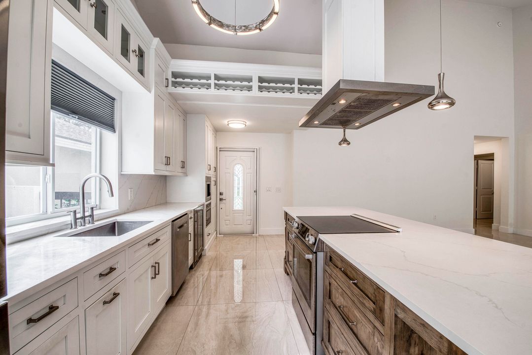 На продажу: $1,394,990 (3 спален, 2 ванн, 2089 Квадратных фут)