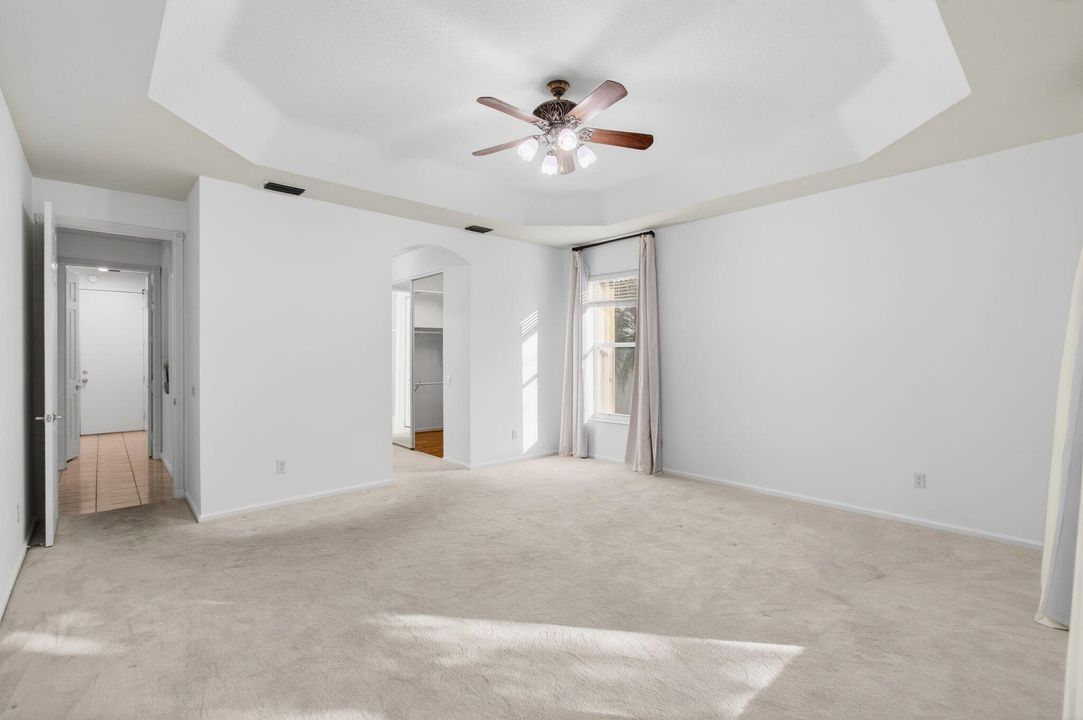 For Sale: $649,000 (3 beds, 2 baths, 2363 Square Feet)