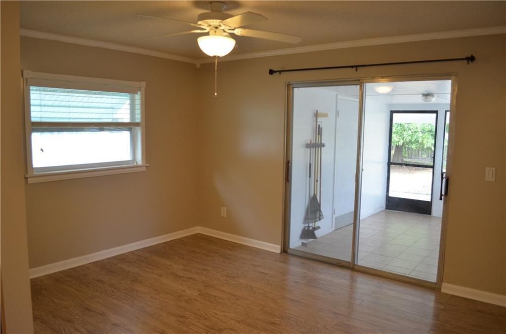 For Rent: $1,750 (2 beds, 2 baths, 1055 Square Feet)