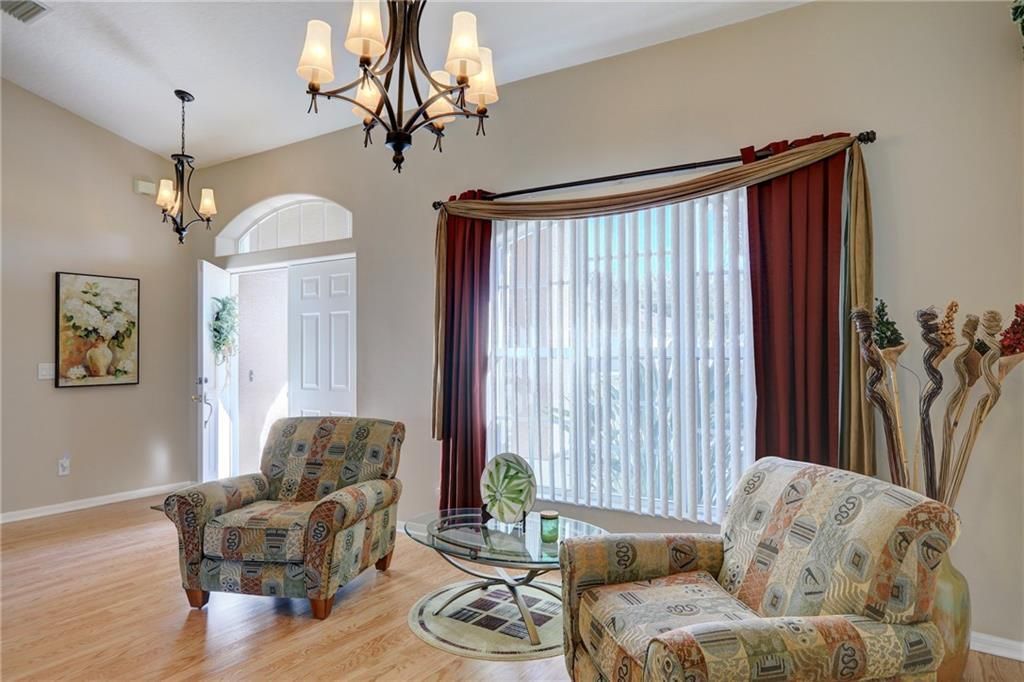 En Venta: $349,900 (3 camas, 2 baños, 1768 Pies cuadrados)