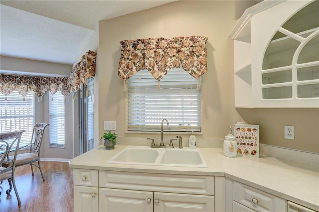 En Venta: $349,900 (3 camas, 2 baños, 1768 Pies cuadrados)