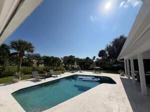 For Rent: $8,000 (4 beds, 3 baths, 1939 Square Feet)