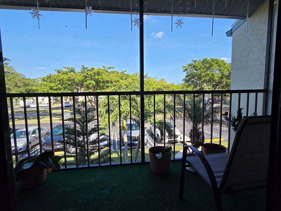 En Venta: $249,900 (2 camas, 2 baños, 1106 Pies cuadrados)