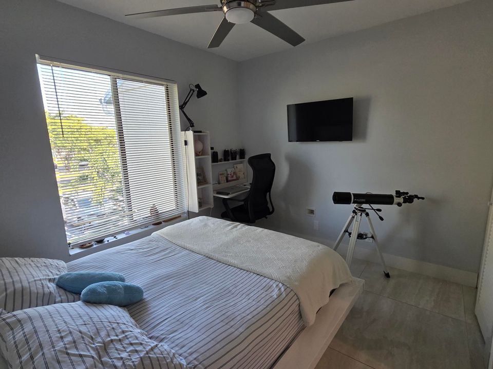 En Venta: $249,900 (2 camas, 2 baños, 1106 Pies cuadrados)