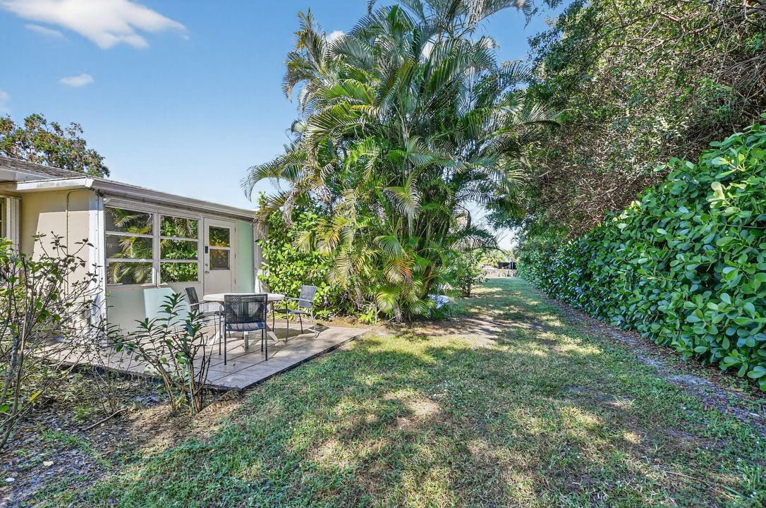 En Venta: $179,900 (2 camas, 2 baños, 989 Pies cuadrados)