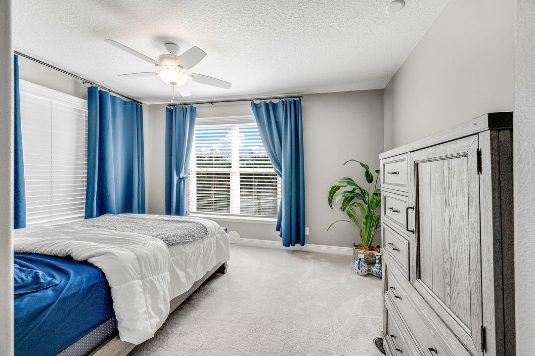 For Sale: $3,499,000 (6 beds, 6 baths, 7761 Square Feet)