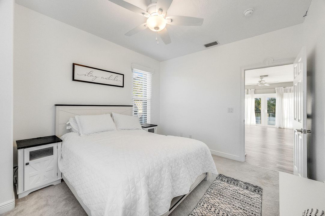 For Sale: $3,499,000 (6 beds, 6 baths, 7761 Square Feet)