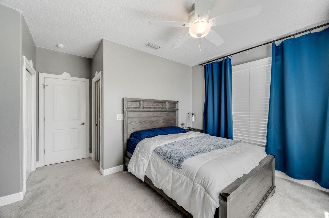 For Sale: $3,499,000 (6 beds, 6 baths, 7761 Square Feet)