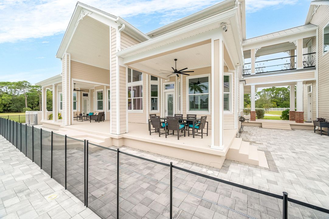 For Sale: $3,499,000 (6 beds, 6 baths, 7761 Square Feet)