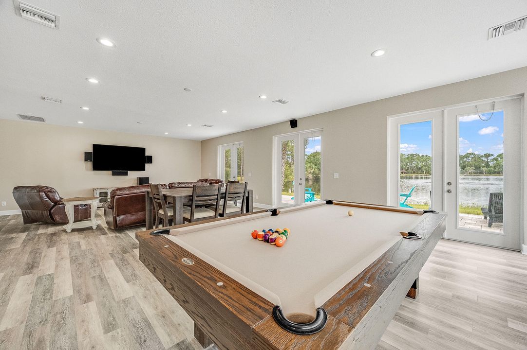 For Sale: $3,499,000 (6 beds, 6 baths, 7761 Square Feet)