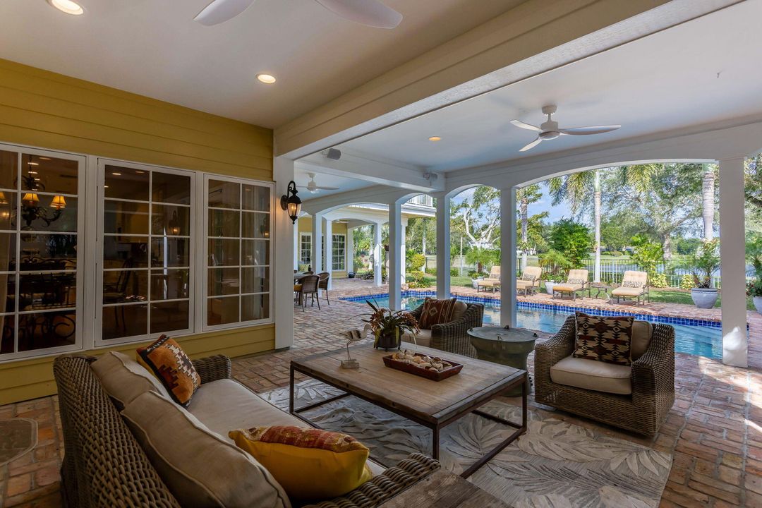 For Sale: $4,995,000 (5 beds, 6 baths, 7654 Square Feet)