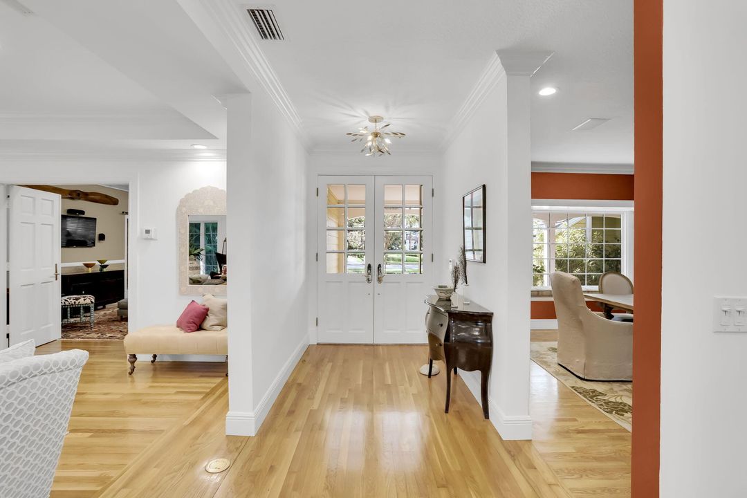 For Sale: $4,995,000 (5 beds, 6 baths, 7654 Square Feet)