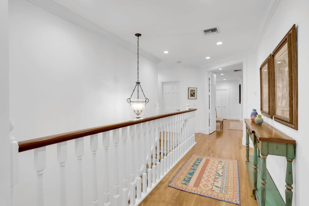 For Sale: $4,995,000 (5 beds, 6 baths, 7654 Square Feet)