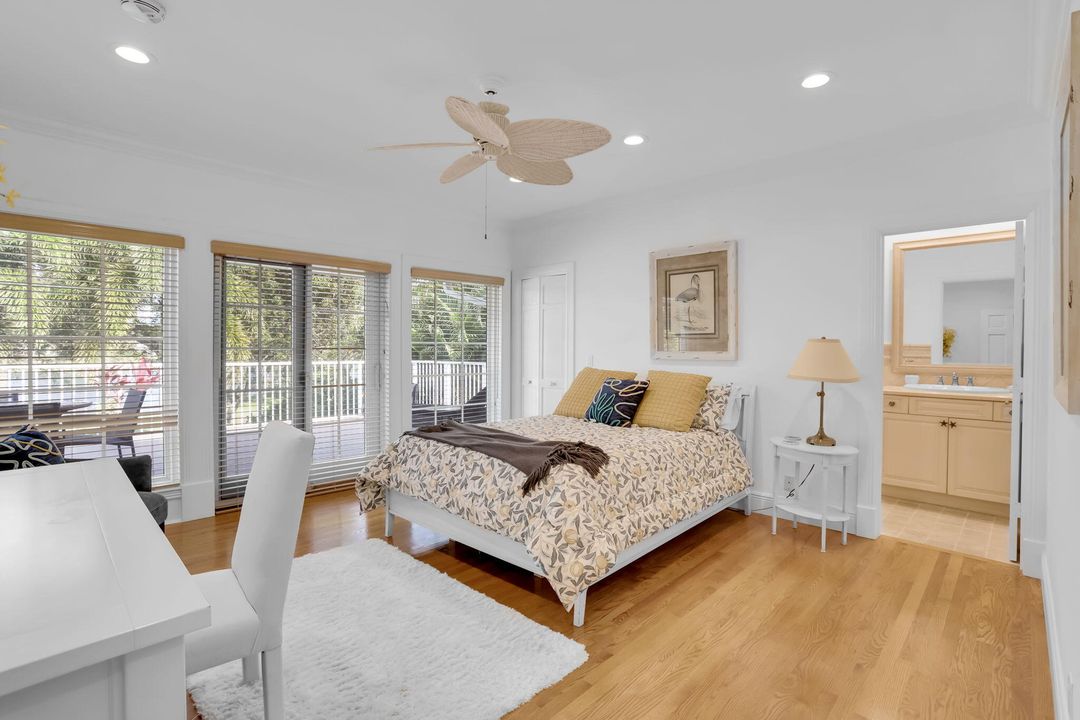 For Sale: $4,995,000 (5 beds, 6 baths, 7654 Square Feet)