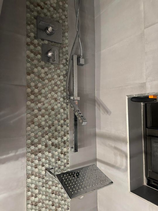 待售: $950,000 (3 贝兹, 2 浴室, 1624 平方英尺)