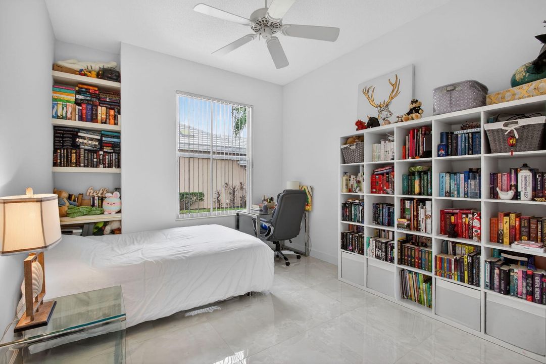 待售: $870,000 (3 贝兹, 2 浴室, 1973 平方英尺)