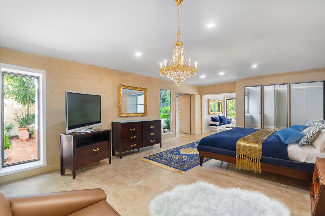 На продажу: $1,425,000 (5 спален, 4 ванн, 4338 Квадратных фут)