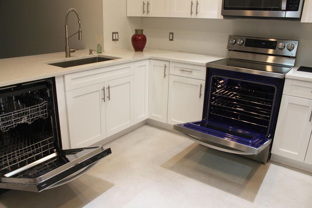 В аренду: $3,900 (4 спален, 2 ванн, 1828 Квадратных фут)