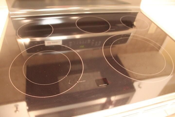 В аренду: $3,900 (4 спален, 2 ванн, 1828 Квадратных фут)