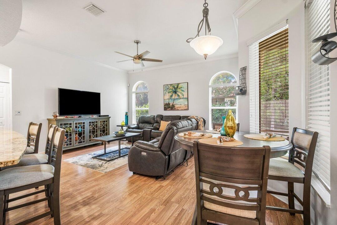 For Rent: $3,750 (3 beds, 2 baths, 1650 Square Feet)