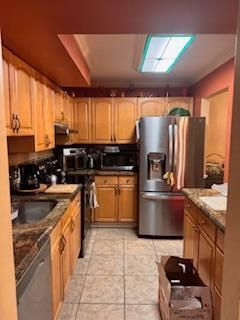 For Sale: $298,000 (2 beds, 2 baths, 1054 Square Feet)