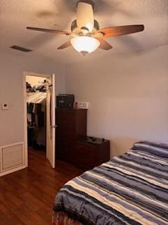 For Sale: $298,000 (2 beds, 2 baths, 1054 Square Feet)