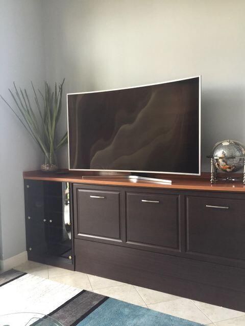 For Sale: $695,000 (1 beds, 1 baths, 959 Square Feet)