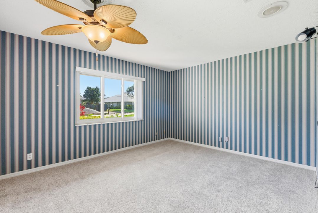 For Sale: $715,000 (4 beds, 3 baths, 2901 Square Feet)