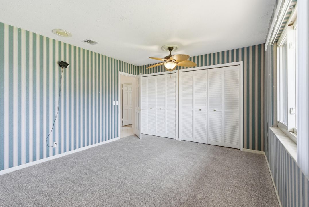 For Sale: $715,000 (4 beds, 3 baths, 2901 Square Feet)