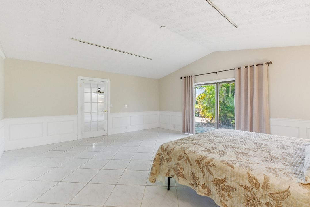 For Sale: $715,000 (4 beds, 3 baths, 2901 Square Feet)