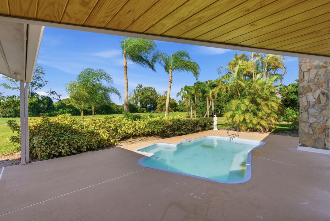 For Sale: $715,000 (4 beds, 3 baths, 2901 Square Feet)