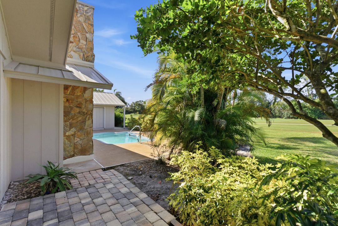 For Sale: $715,000 (4 beds, 3 baths, 2901 Square Feet)