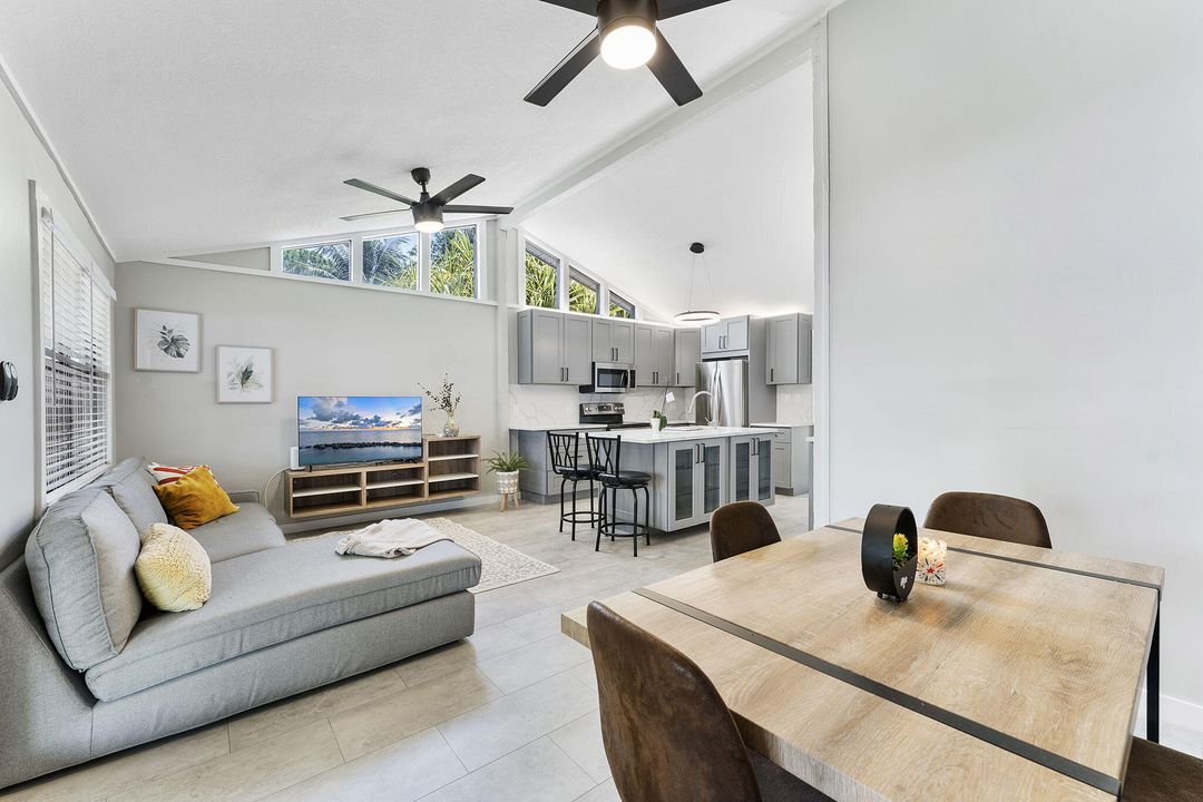 En Venta: $497,000 (3 camas, 2 baños, 1352 Pies cuadrados)