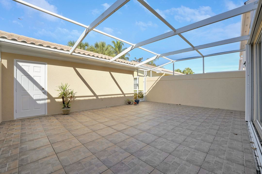 For Rent: $3,600 (3 beds, 3 baths, 1830 Square Feet)