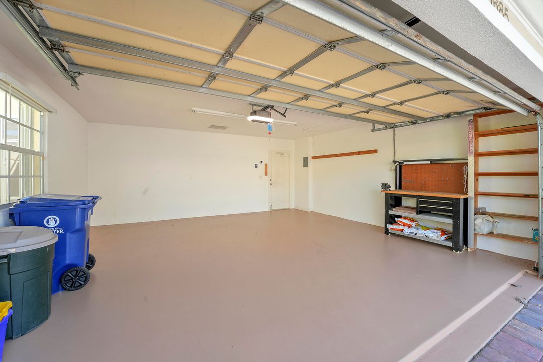 For Rent: $3,600 (3 beds, 3 baths, 1830 Square Feet)