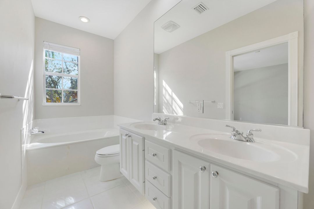 For Rent: $3,600 (3 beds, 3 baths, 1830 Square Feet)