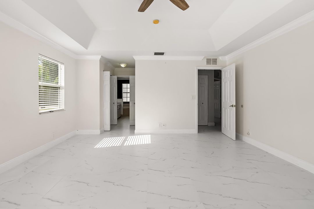 Под контрактом: $3,400 (3 спален, 2 ванн, 2076 Квадратных фут)