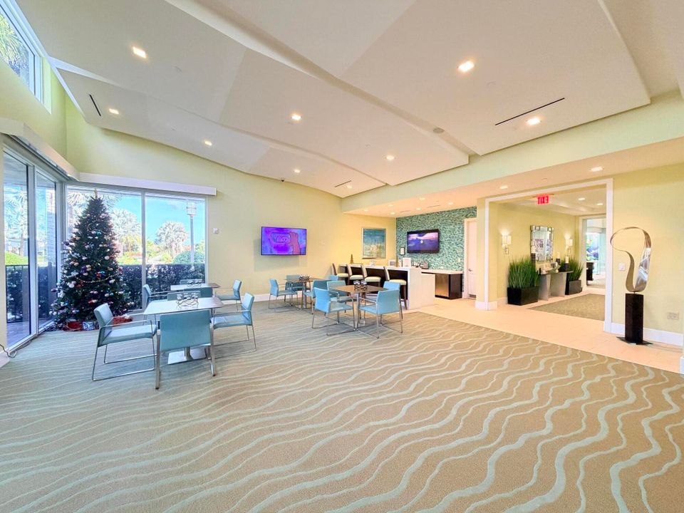 For Rent: $8,500 (5 beds, 5 baths, 3760 Square Feet)