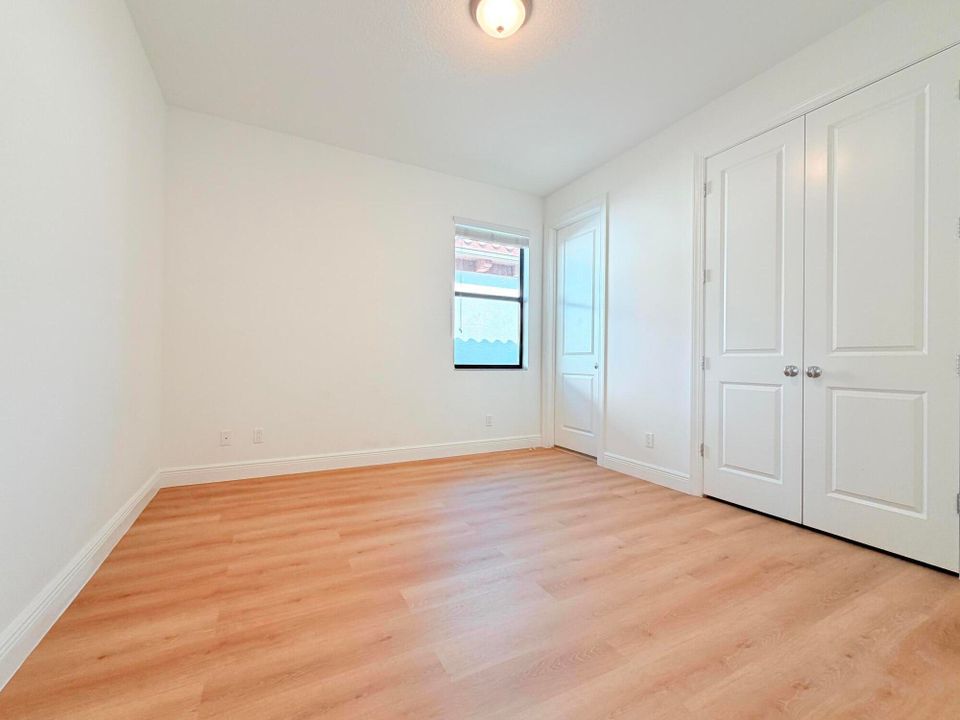 For Rent: $8,500 (5 beds, 5 baths, 3760 Square Feet)