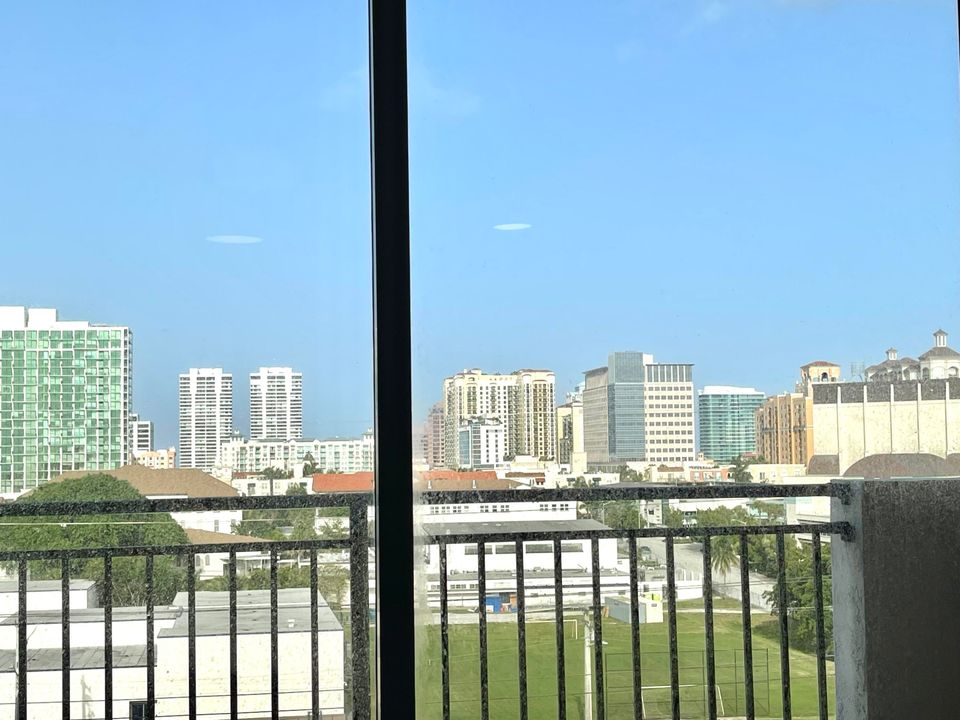 En Renta: $3,990 (1 camas, 1 baños, 696 Pies cuadrados)