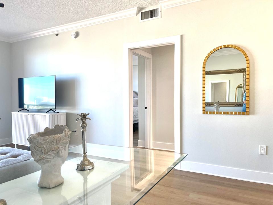 En Renta: $3,990 (1 camas, 1 baños, 696 Pies cuadrados)