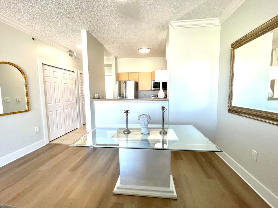 En Renta: $3,990 (1 camas, 1 baños, 696 Pies cuadrados)